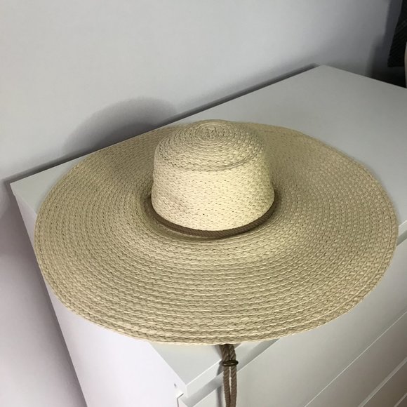 Auxiliary Hamptons Straw Hat - Picture 4 of 6